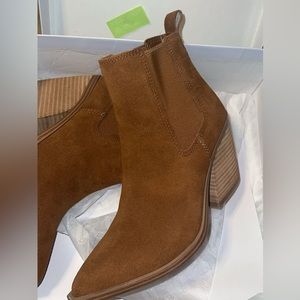 Women’s booties